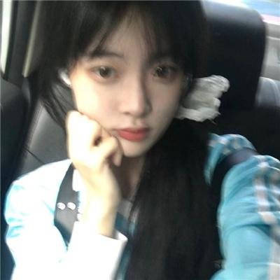 在那河畔青草青